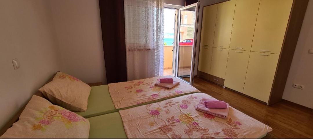 Apartmani Gizela Donji Seget Cameră foto