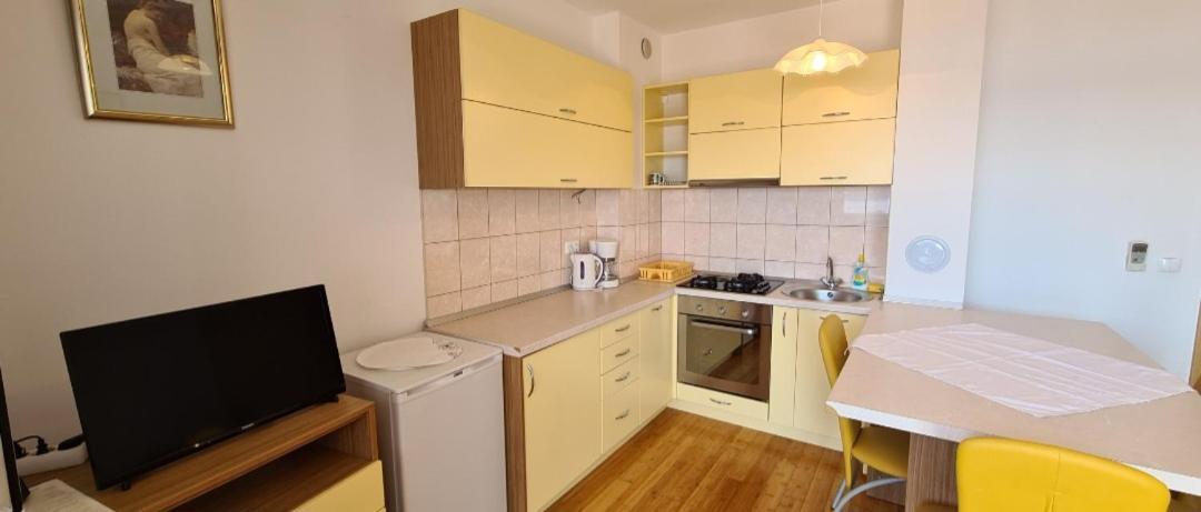 Apartmani Gizela Donji Seget Cameră foto
