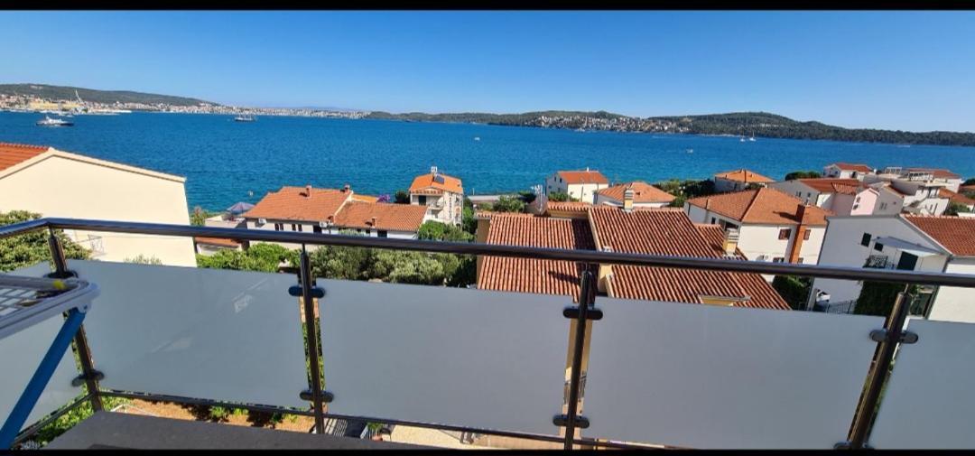 Apartmani Gizela Donji Seget Cameră foto